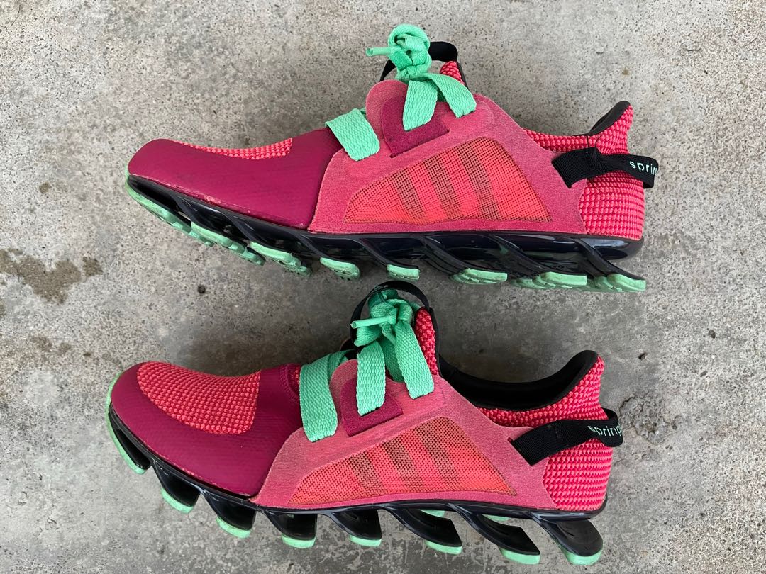 Adidas clearance neo springblade
