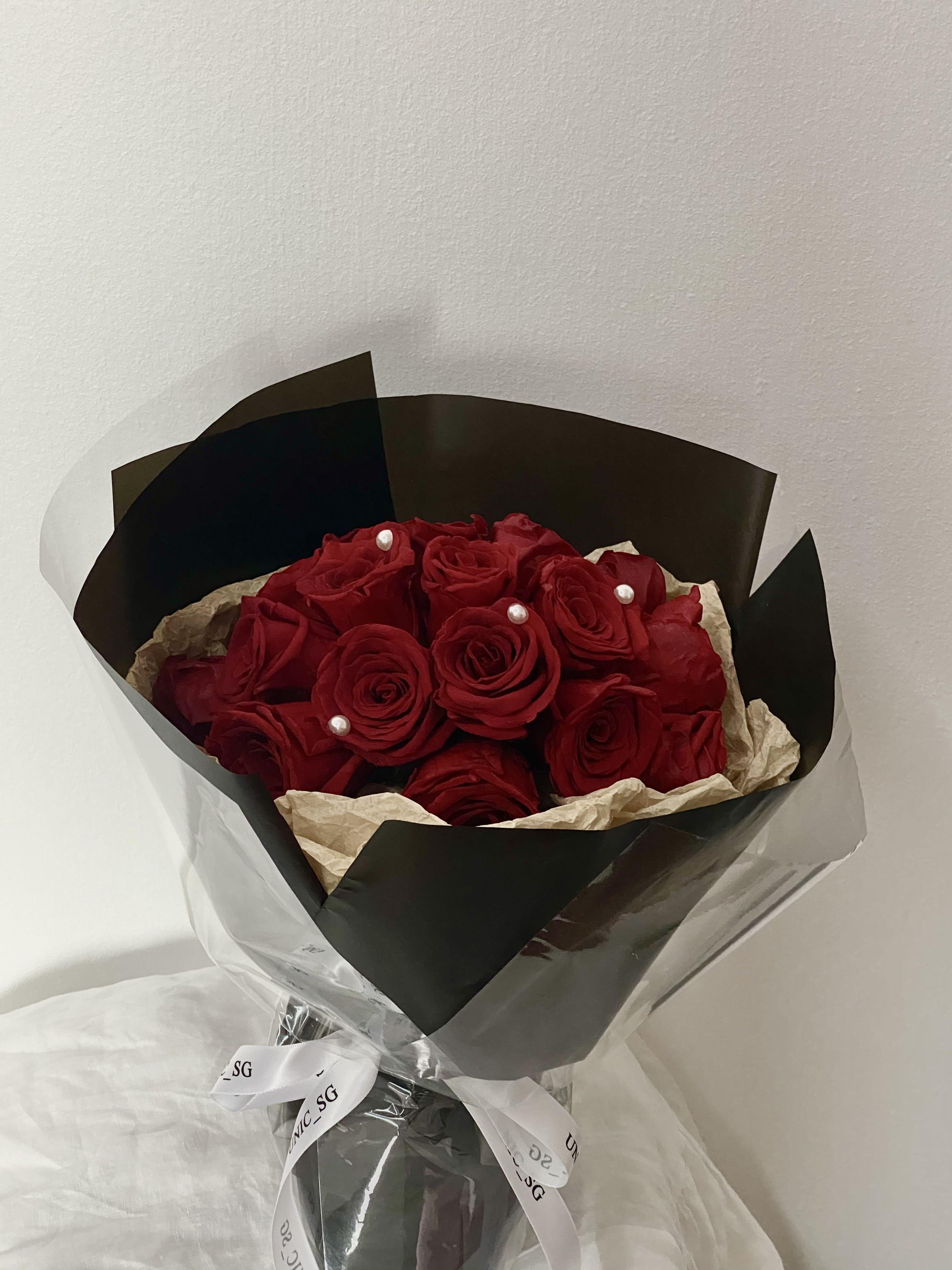 Anniversary Flowers|Birthday Flowers|Korean Style Bouquet|Preserved Red  Roses Bouquet|Birthday flowers|Surprise flower|ROM bouquet |Wedding