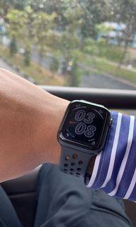 ✨ Brand New Apple Watch SE Nike 44mm with Apple Care+ until 2023, Mobile  Phones \u0026 Gadgets, Wearables \u0026 Smart Watches on Carousell