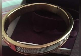 (Category: ) located in . Submitted by jamelashoppe (Listing ID 1146443028, Image 1). Description: .