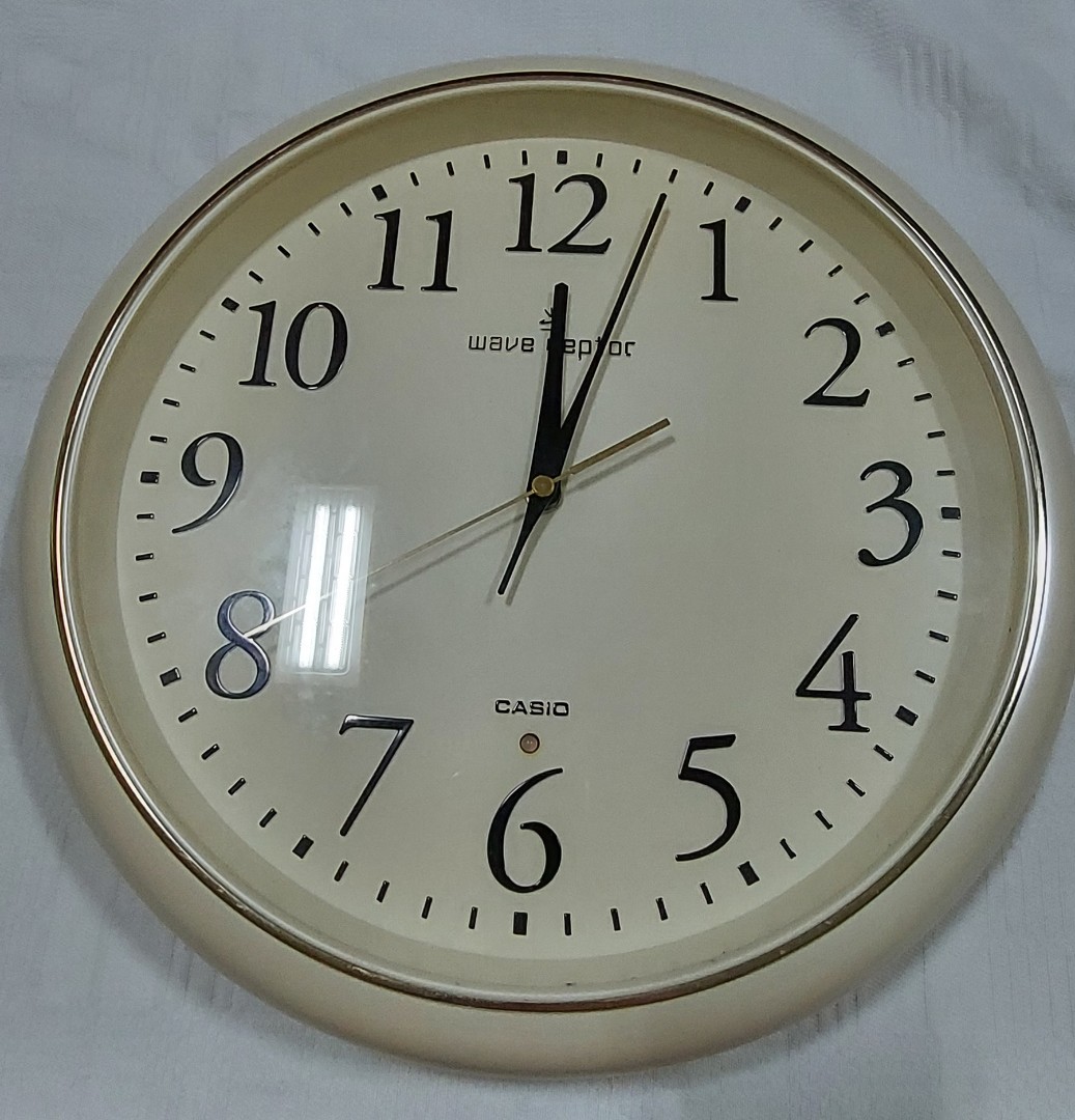 Casio wave on sale ceptor wall clock
