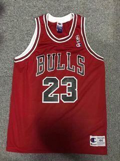 Vintage Champion Michael Jordan Jersey Chicago Bulls White Letter NBA Size  44 L