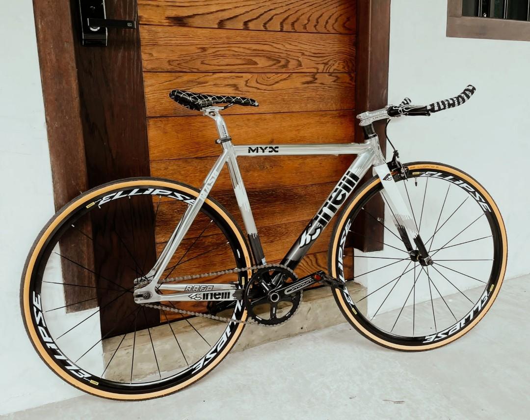 Cinelli histogram store 2014