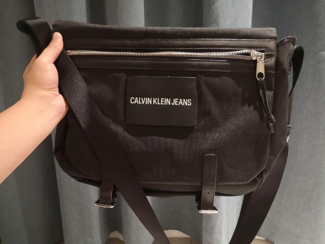 Ck Messenger Bag