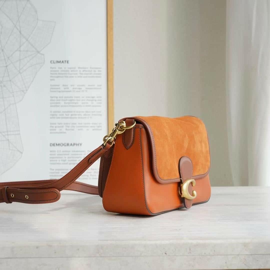 Coach Soft Tabby Shoulder Bag (Category: Luxury Bags & Wallets) located in Santa Cruz. Submitted by janelovebagswatchesshoesph (Listing ID 1146443765, Image 2). Description: complete inclusion.
