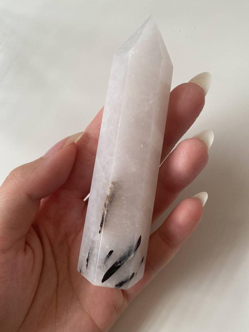 White tourmaline clearance