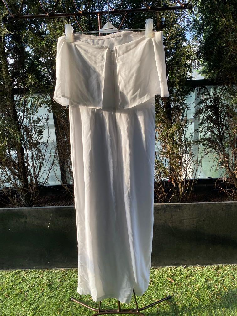 GLASSONS tube bandeau white jumpsuit with wide leg pants Women s Fashion Dresses Sets Jumpsuits on Carousell
