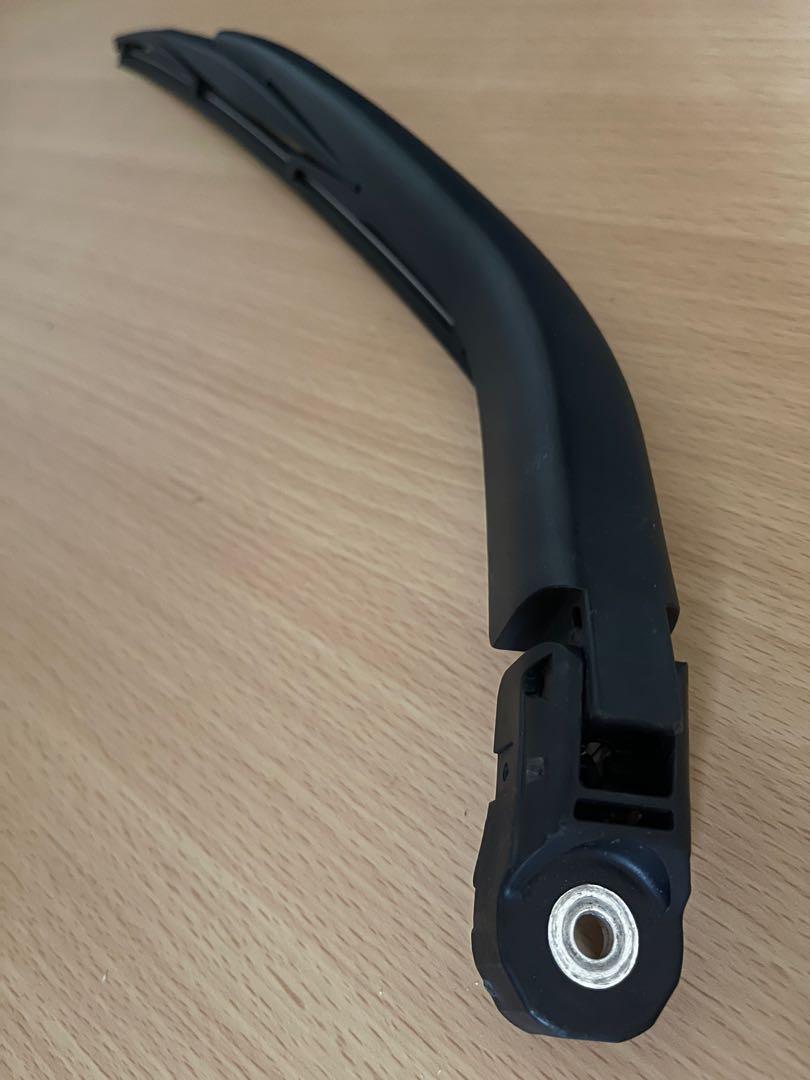 Honda Fit/Jazz rear wiper assembly (motor, arm, blade, bolts, etc), Car