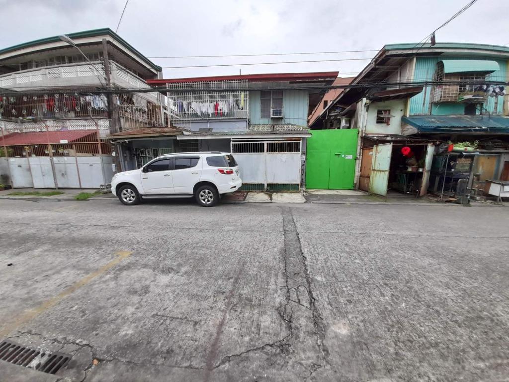 HOUSE AND FOR SALE IN STA. MESA Q.C 270SQM 45M, Property, For House & Lot on Carousell