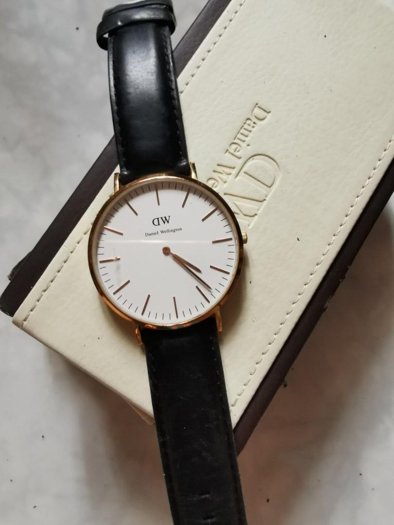Jam tangan DW Daniel Wellington