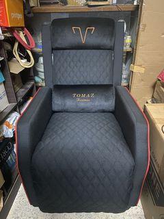 Kerusi Tomaz Throne (Black Fabric)