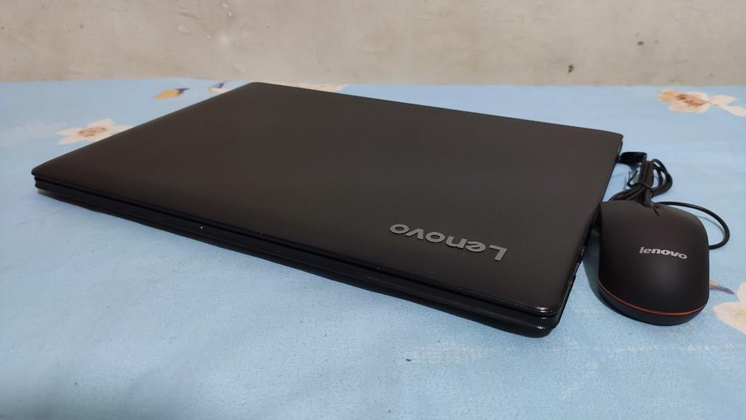 Laptop heavy gaming Lenovo core i7 6th.gen 8gb memory ram 2gb video