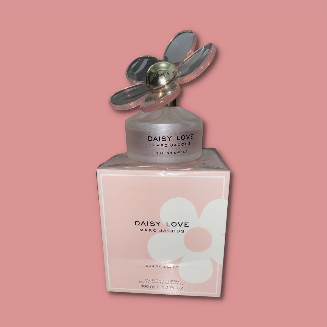 marc jacobs daisy charming