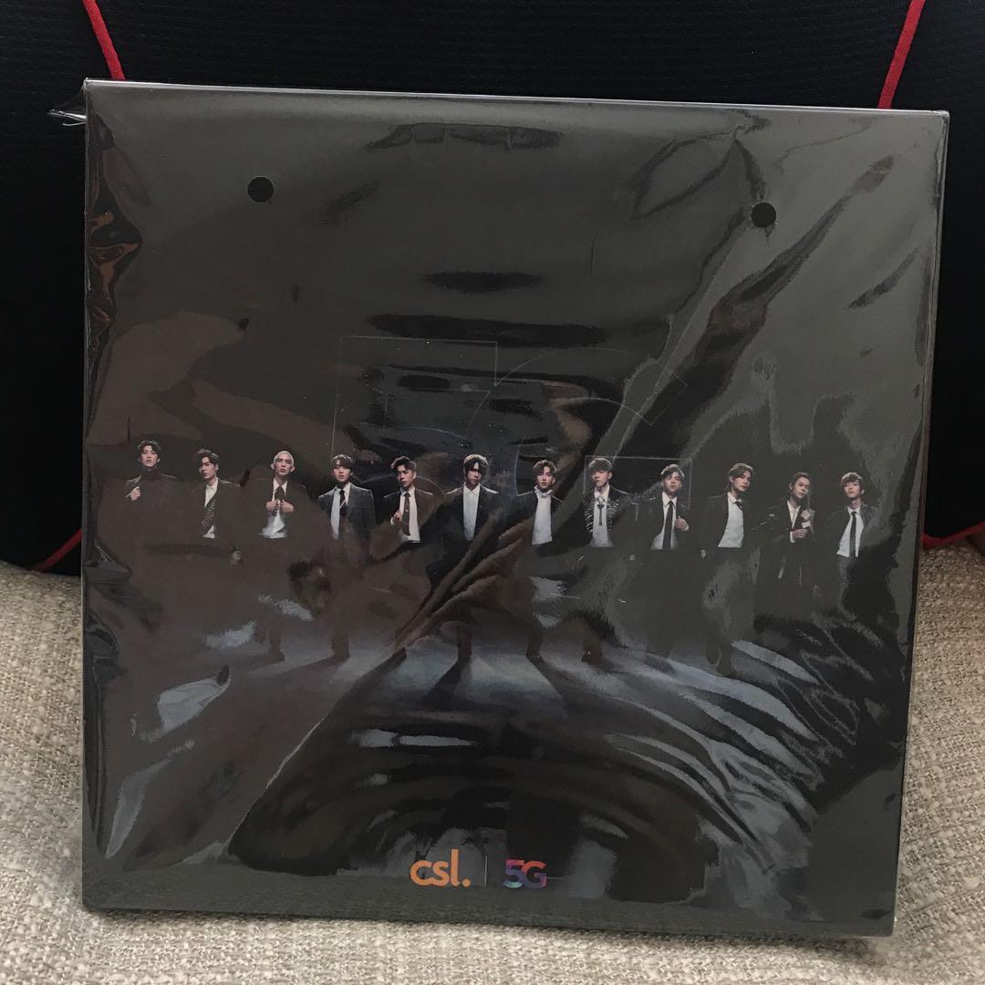 全新！Mirror csl AR calendar 月曆, 興趣及遊戲, 收藏品及紀念品, 明星周邊 Carousell