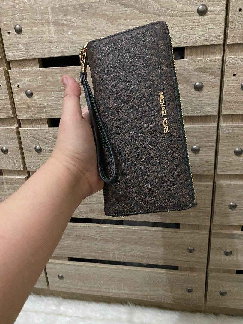MK continental deals wallet