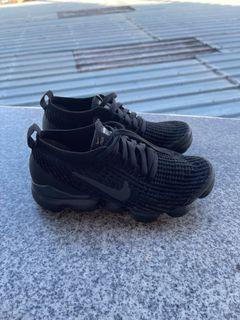 VAPORMAX TRIPLE BLACK 2.0 W, Women's 
