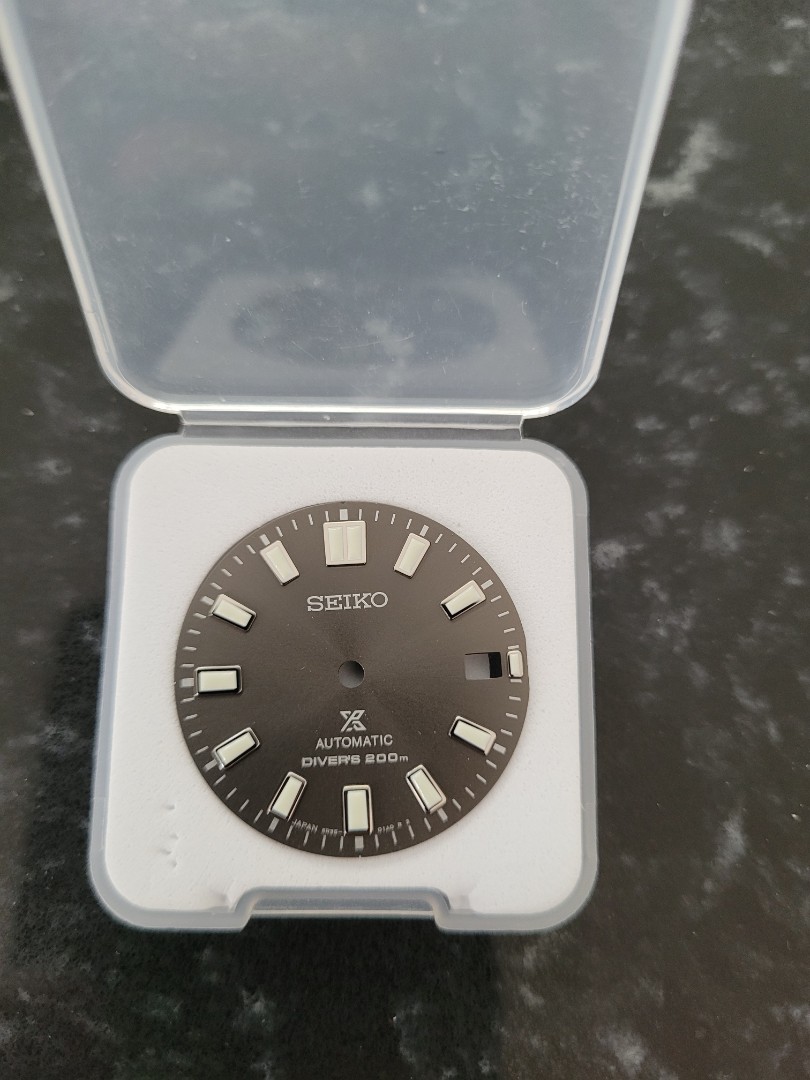OEM Original Seiko SPB143 Dial. Dial Reference Number 01A0 Men s