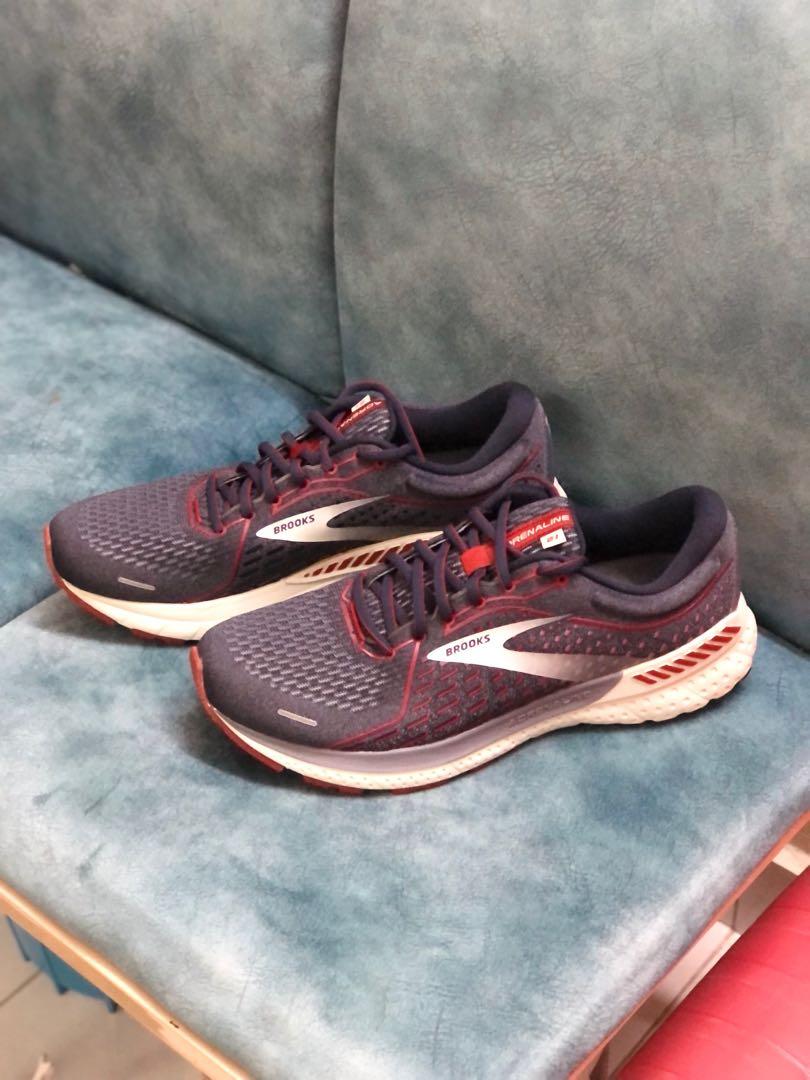 original like new authentic brooks glycerine gts running shoes, Men's Fashion, Footwear