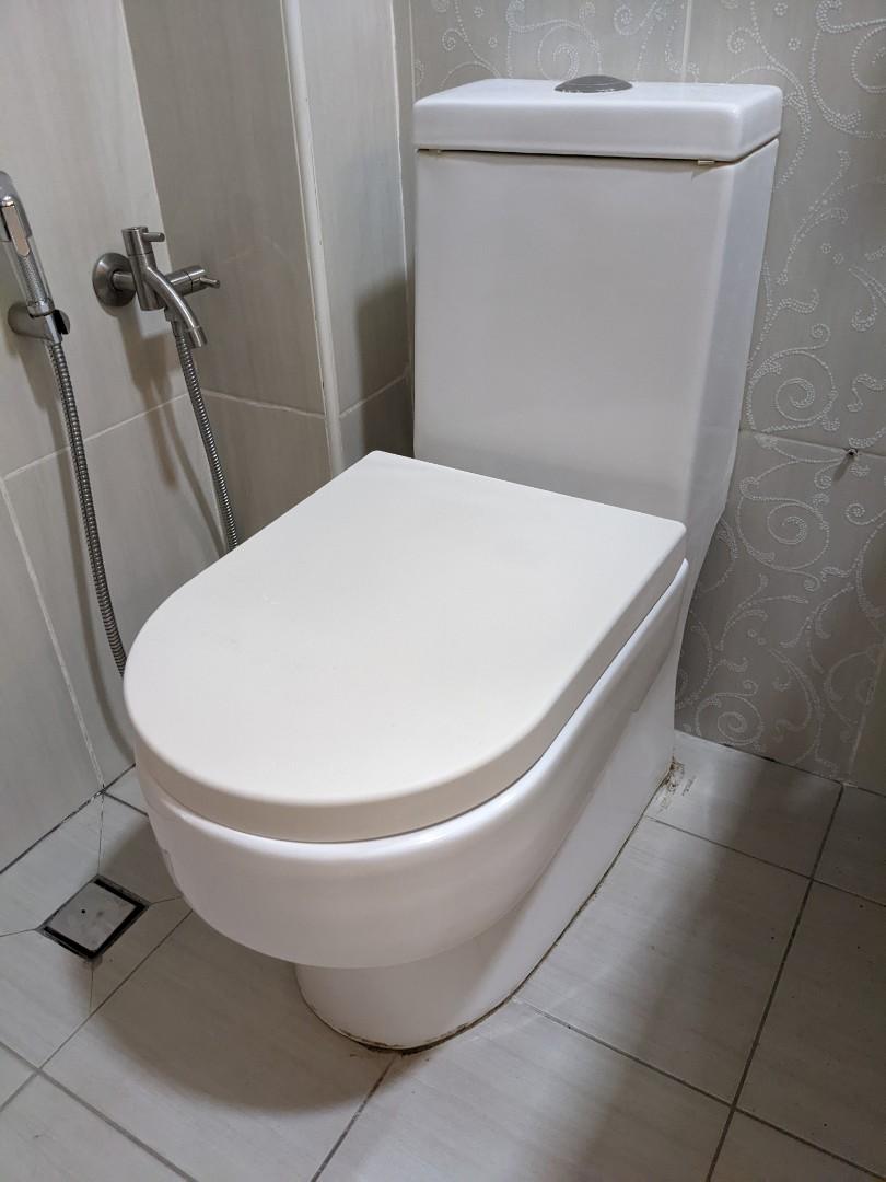 Orin Toilet Bowl One Piece, Furniture & Home Living, Bedding & Towels