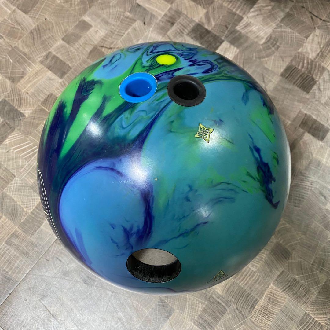 Roto Grip UFO bowling ball, Sports Equipment, Sports & Games, Billiards