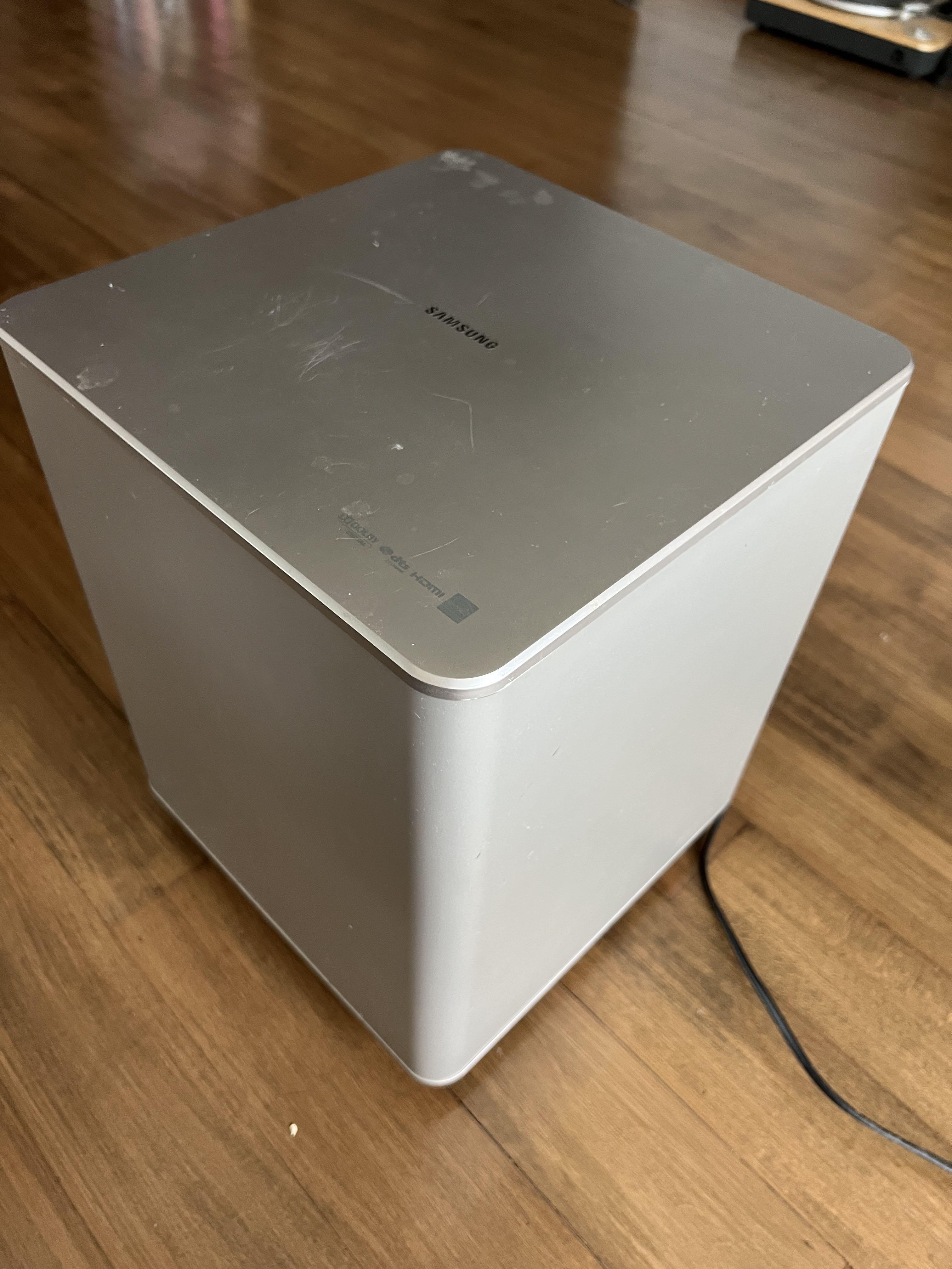 Samsung 7501 hotsell
