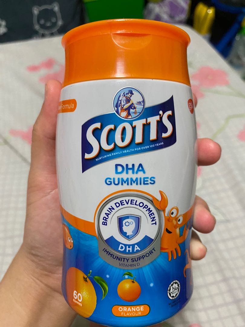 SCOTT's DHA Chewable Gummies, Fish Oil Omega 3 Children Supplement