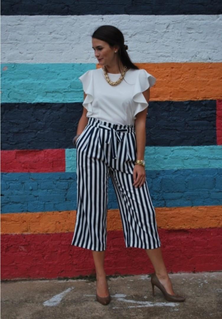 Size XS] Zara Basic Collection Women's / Ladies Blue u0026 White Striped Trousers  Pants, Women's Fashion, Bottoms, Other Bottoms on Carousell