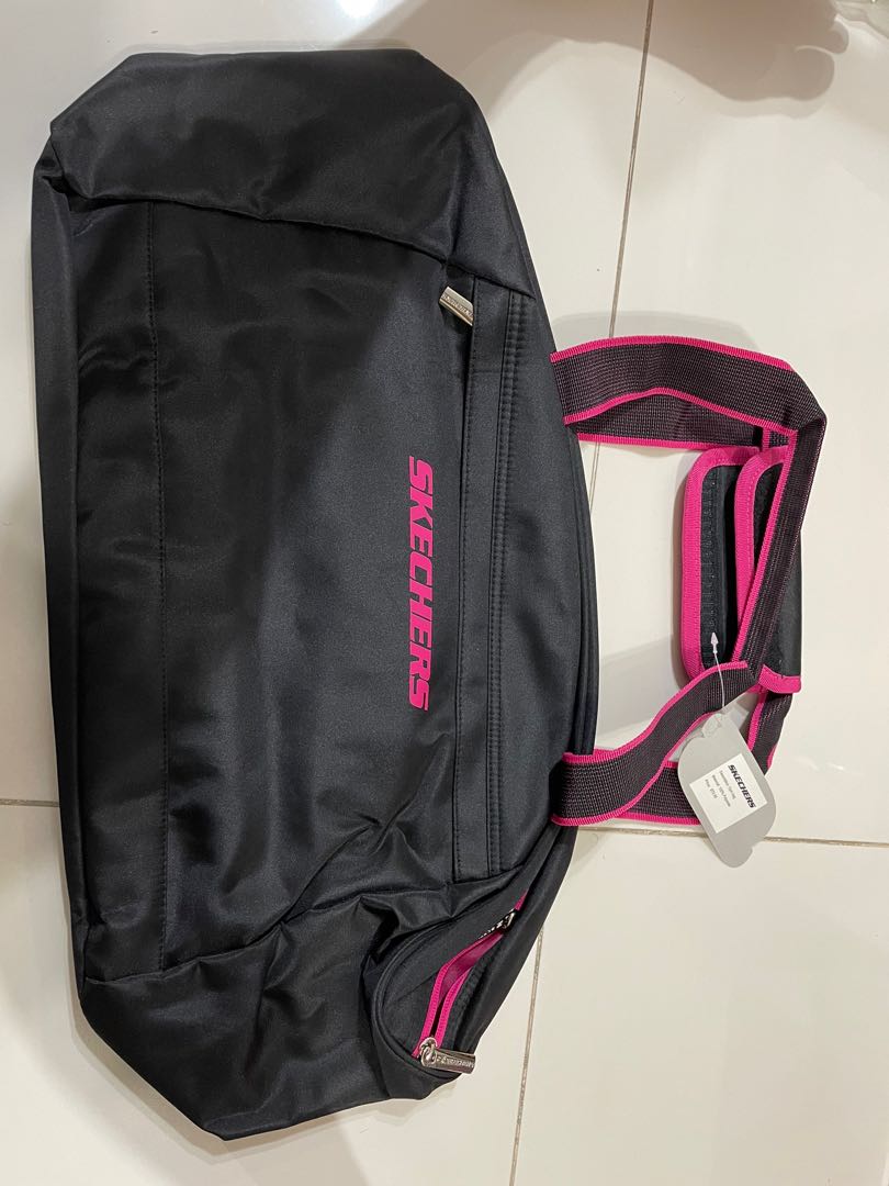 Skechers duffle bag, Sports Equipment, Other Sports Equipment and ...
