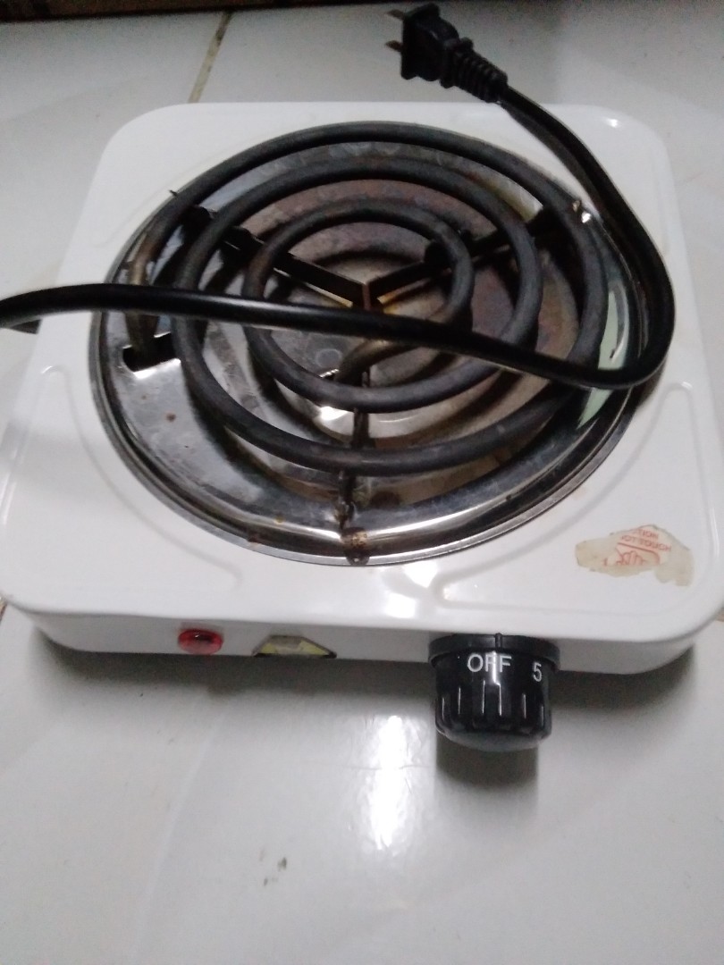 small plug in stove