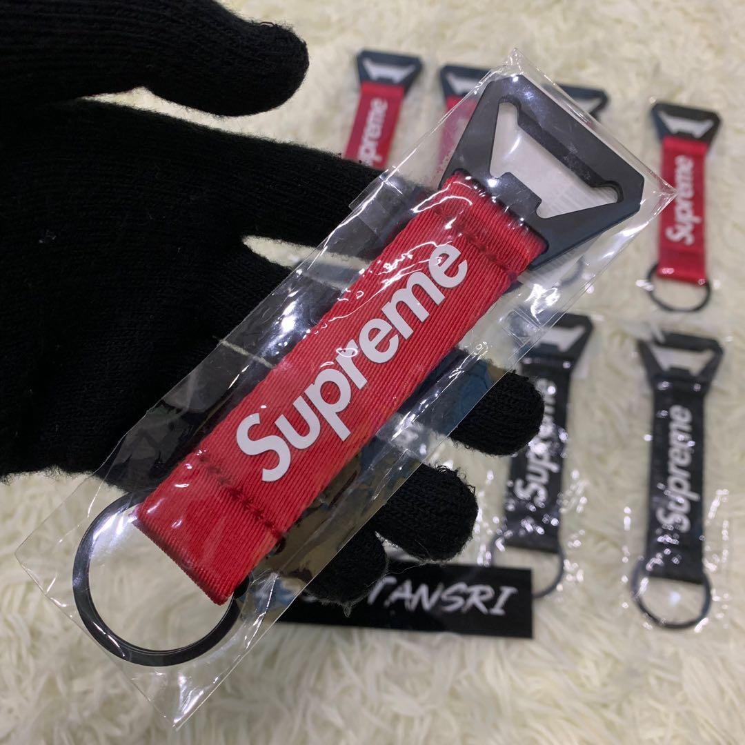 Supreme Supreme Bottle Opener Webbing Keychain Red 