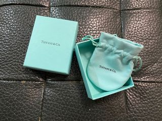 （分類：）位於 。 由 kamluckysunflower 提交（商品編號 1146365263，圖片 1）。簡介： 。
