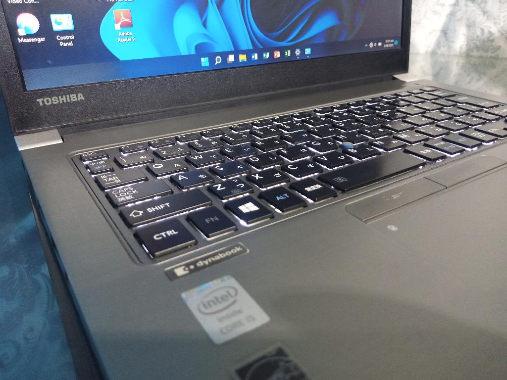 TOSHIBA SLiM LAPTOP CORE I5 4TH GEN wit CAM WIFI LIGHTED KEYBOARD