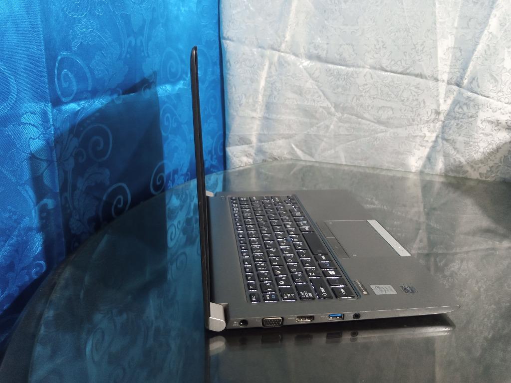 TOSHIBA SLiM LAPTOP CORE I5 4TH GEN wit CAM WIFI LIGHTED KEYBOARD