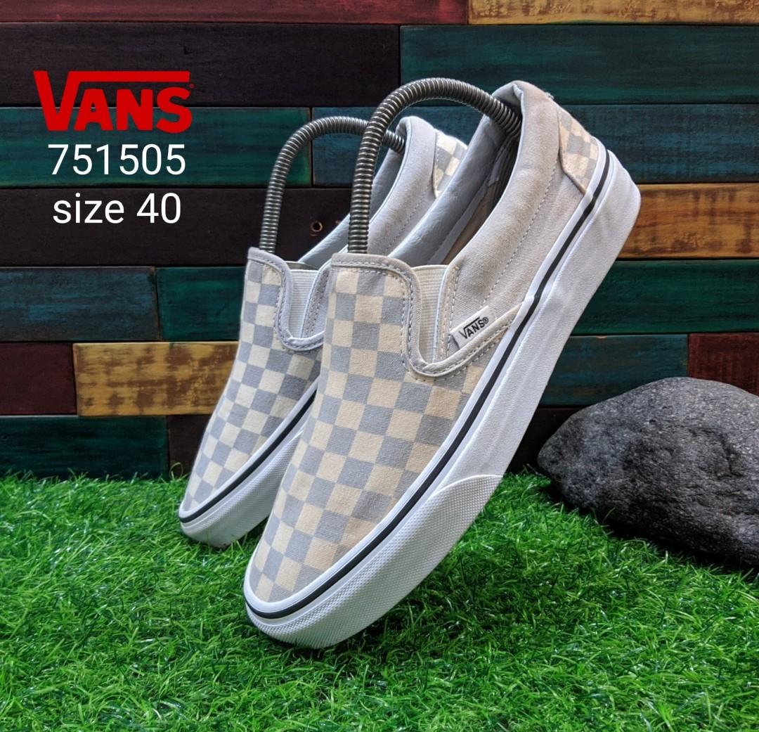 Grey dawn true white checkerboard clearance vans