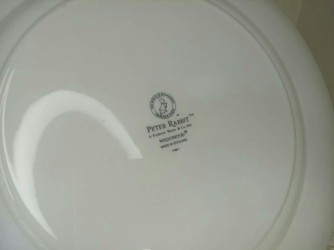 Wedgewood Petter Rabbit dinner plate (Category: Dinnerware & Cutlery) located in Mandaluyong City. Submitted by aishoppe08 (Listing ID 1146474297, Image 3). Description: d24.5cm flaw: minor scratches.