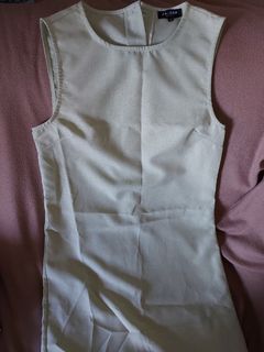 (Category: ) located in . Submitted by bbcloset_ (Listing ID 1146440626, Image 1). Description: .