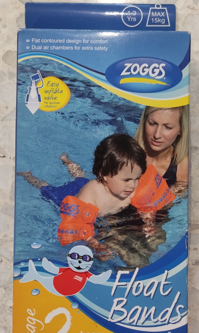 Zoggs arm floats top