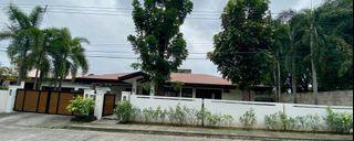 ||3 BEDROOMS HOUSE WITH SWIMMING POOL FOR RENT IN ANUNAS, ANGELES CITY PAMPANGA NEAR CLARK ||