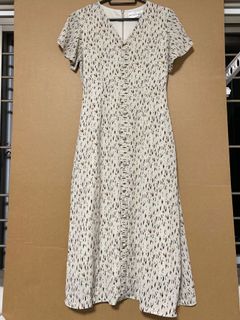 (Category: ) located in . Submitted by myclothesrack (Listing ID 1148214901, Image 1). Description: .