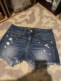 (Category: ) located in . Submitted by wardrobeclosetsale (Listing ID 1148241058, Image 1). Description: .