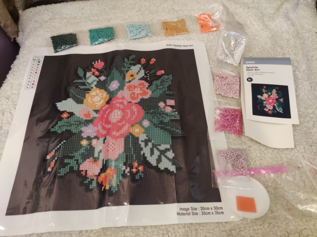 Anko sparkle gem art complete new, Hobbies & Toys, Stationary & Craft