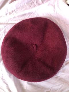 (Category: ) located in . Submitted by avercloset (Listing ID 1148101136, Image 1). Description: .