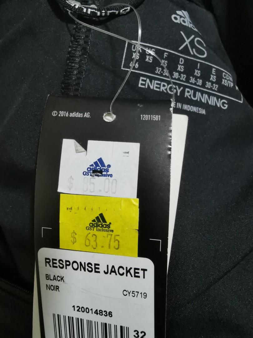 BN Adidas Women s response wind jacket in Noir black size XS