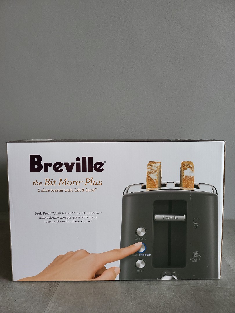 BNIB Breville the Bit More Plus Toaster 