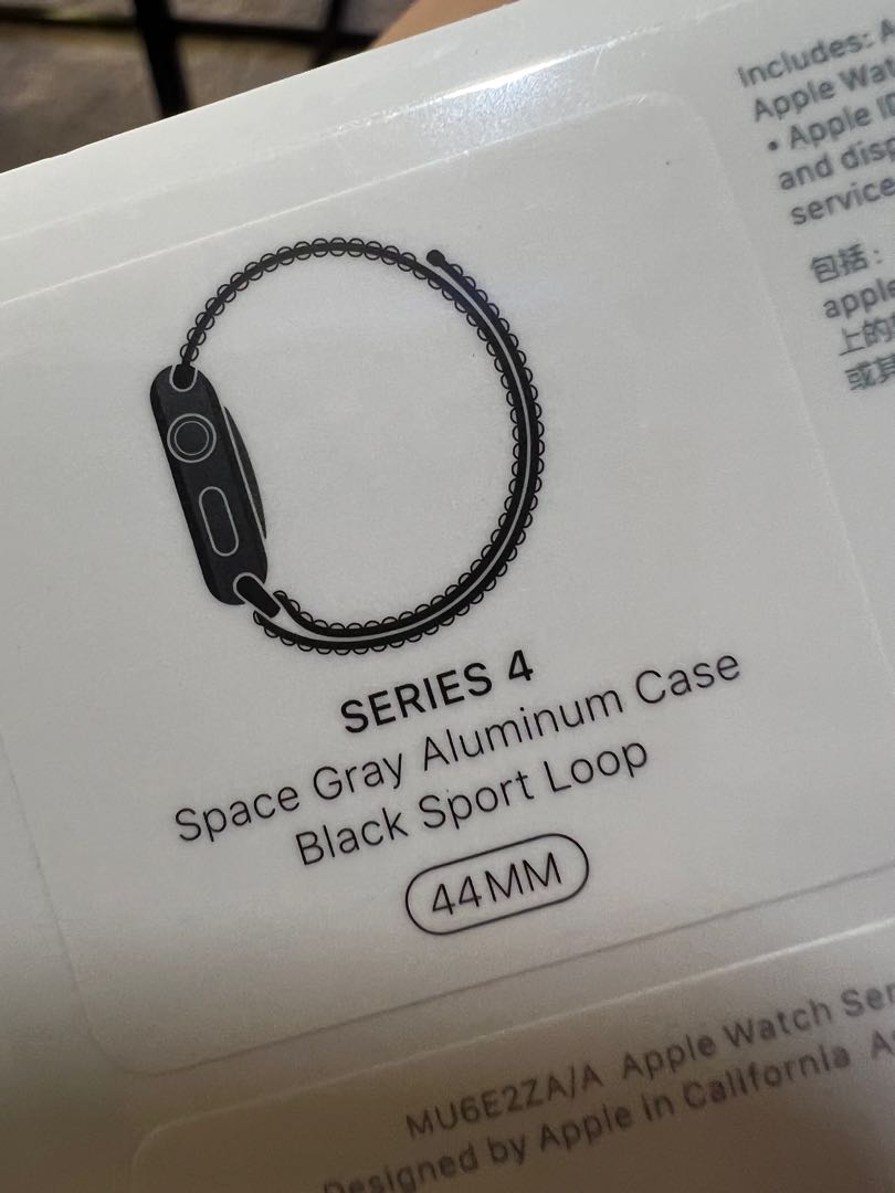 Brand New iWatch 4 Space Grey 44mm Mobile Phones Gadgets