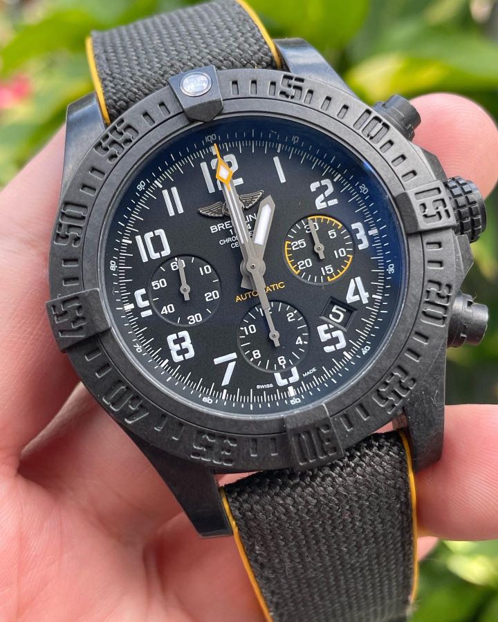 Breitling avenger hurricane 12h outlet
