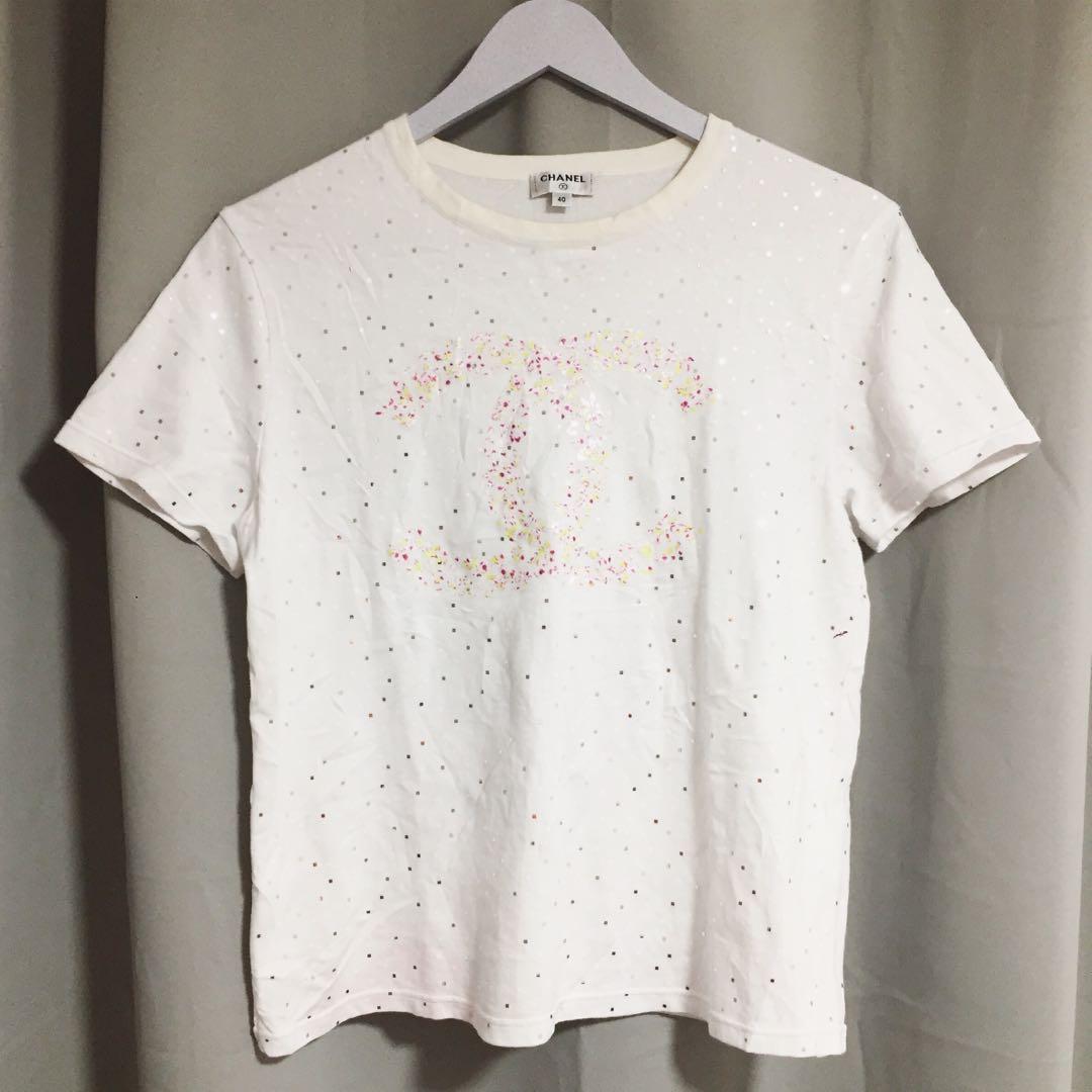 Authentic Chanel White T-Shirt, Women's Fashion, Tops, Shirts on Carousell