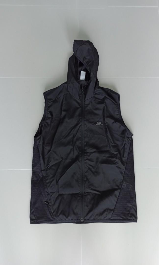 Decathlon clearance sleeveless jacket