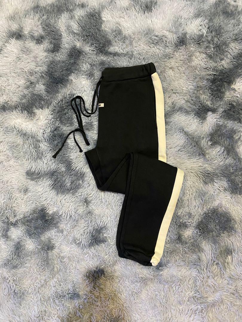 Fear of god essentials side panel sweatpants clearance