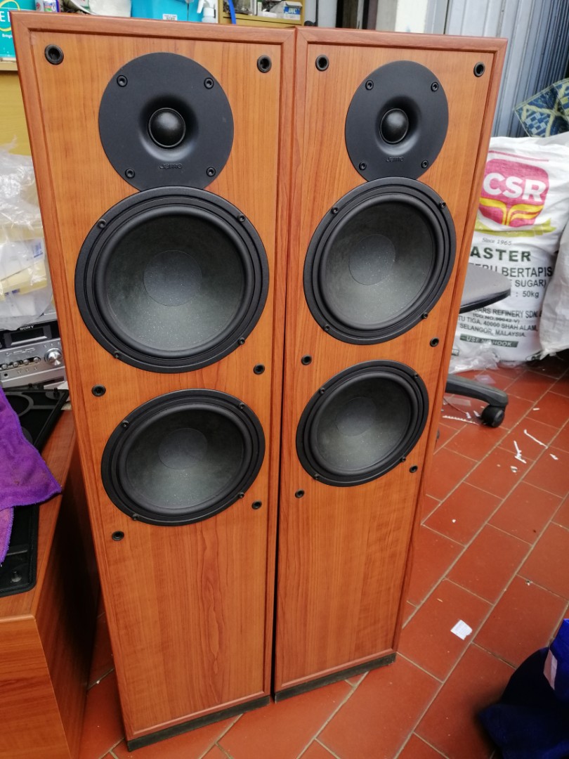 Jamo floor standing speakers on sale